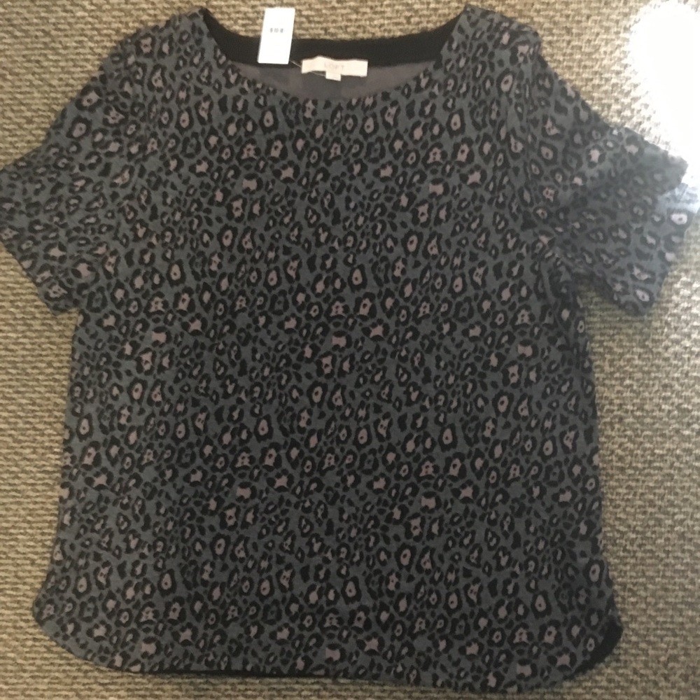 LOFT Cute Leopard T, Large NWT